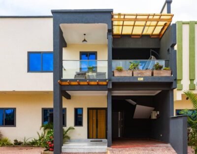 Lavish 4-bedroom house ensuite located near the Achimota Mall